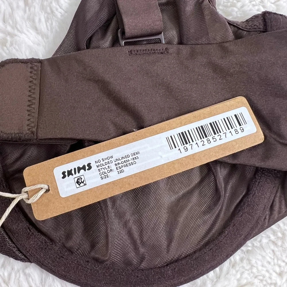 SKIMS Women's No Show Molded Unlined Demi Bra Espresso Size 32D‎ NWT - Picture 6 of 8